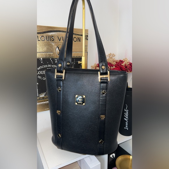 Black MCM Leather Tote Bag Gold Hardware Shoulder Bag - Picture 4 of 12